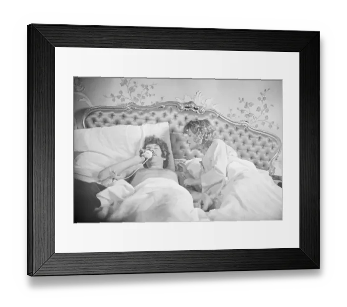Framed Print : Don t Look Now Framed Print : Don t Look Now