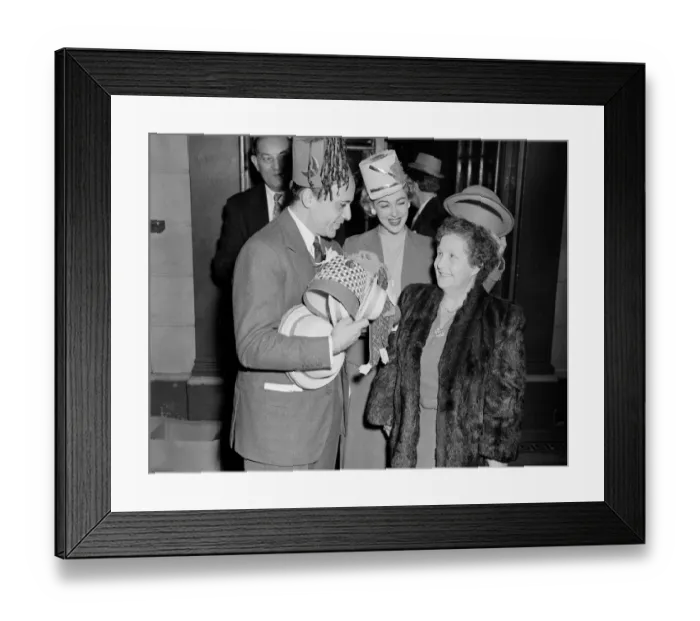 Framed Print : The Lady Killers Framed Print : The Lady Killers