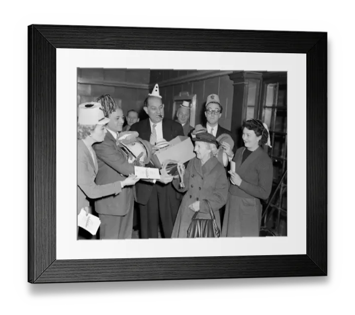 Framed Print : The Lady Killers Framed Print : The Lady Killers