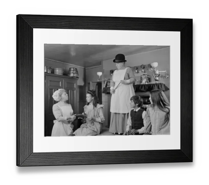 Framed Print : The Railway Children Framed Print : The Railway Children
