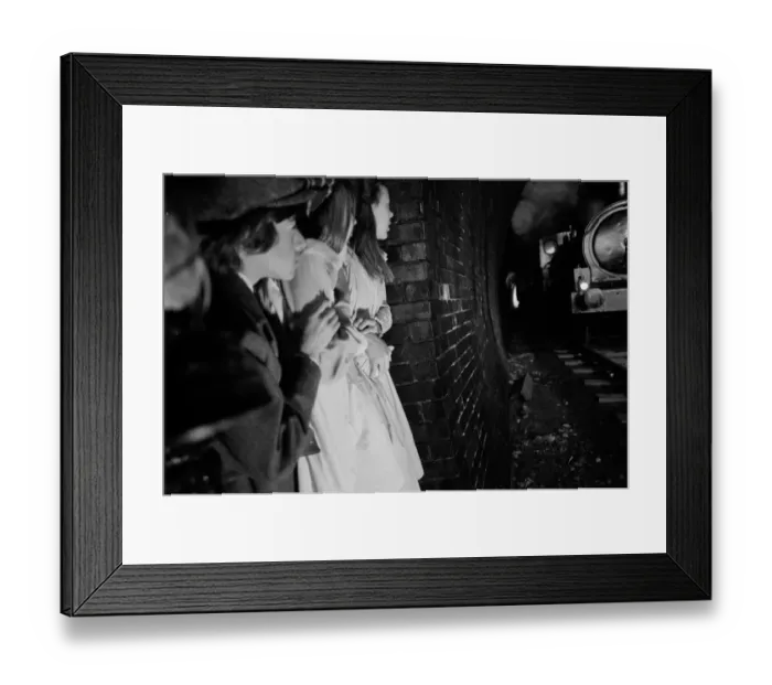 Framed Print : The Railway Children Framed Print : The Railway Children