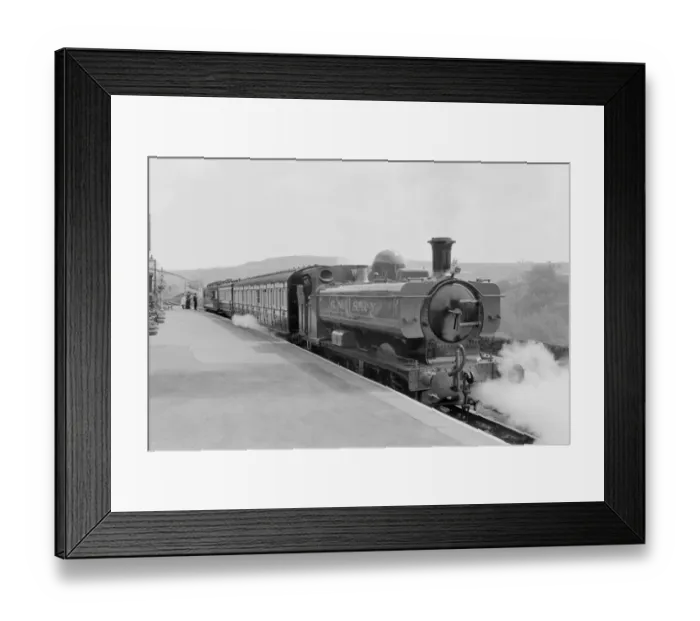 Framed Print : The Railway Children Framed Print : The Railway Children