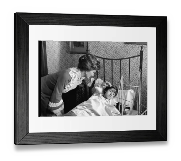 Framed Print : The Railway Children Framed Print : The Railway Children