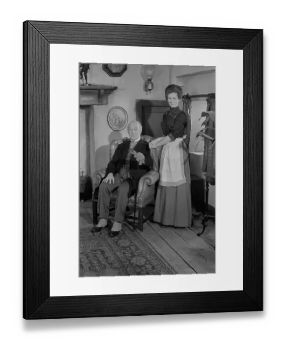 Framed Print : The Railway Children Framed Print : The Railway Children