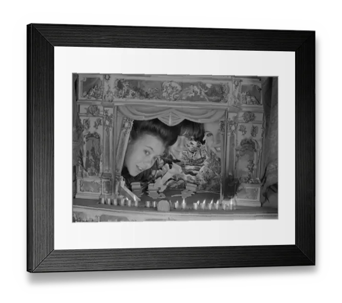 Framed Print : The Railway Children Framed Print : The Railway Children