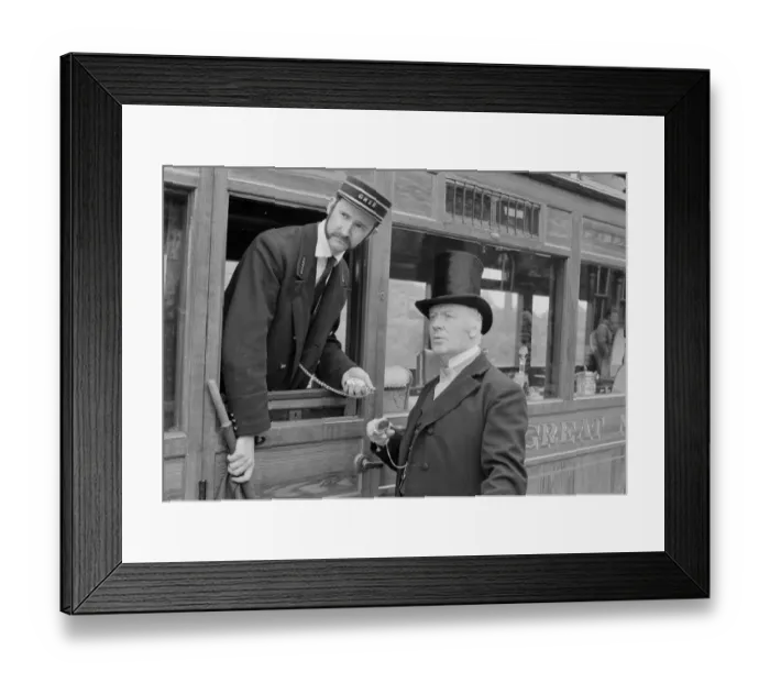 Framed Print : The Railway Children Framed Print : The Railway Children