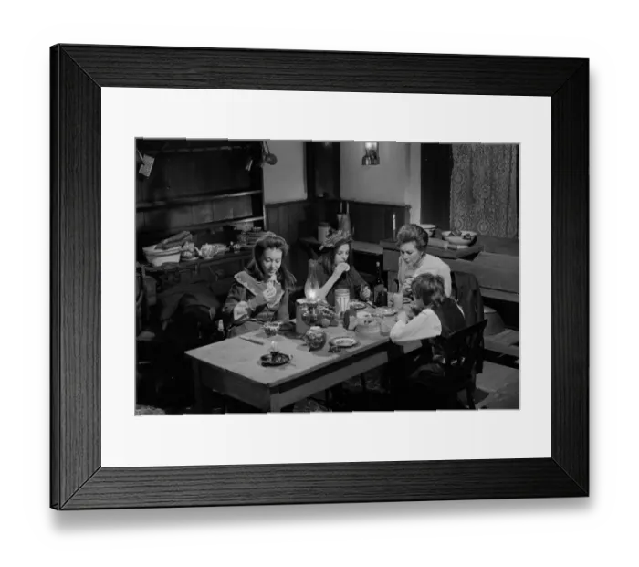 Framed Print : The Railway Children Framed Print : The Railway Children
