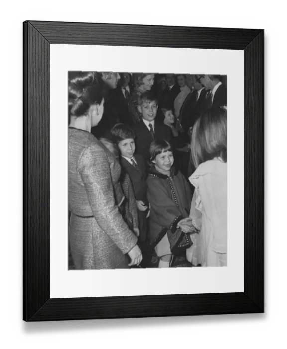 Framed Print : The Railway Children Framed Print : The Railway Children