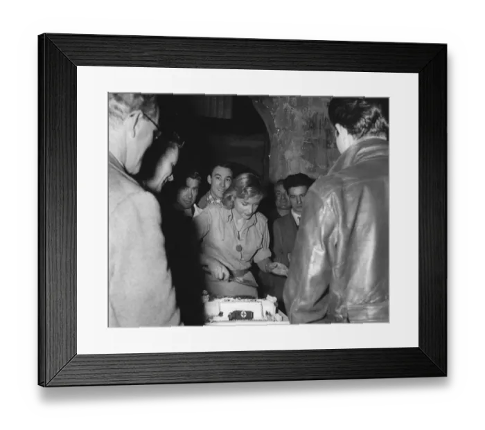 Framed Print : Ice Cold In Alex Framed Print : Ice Cold In Alex