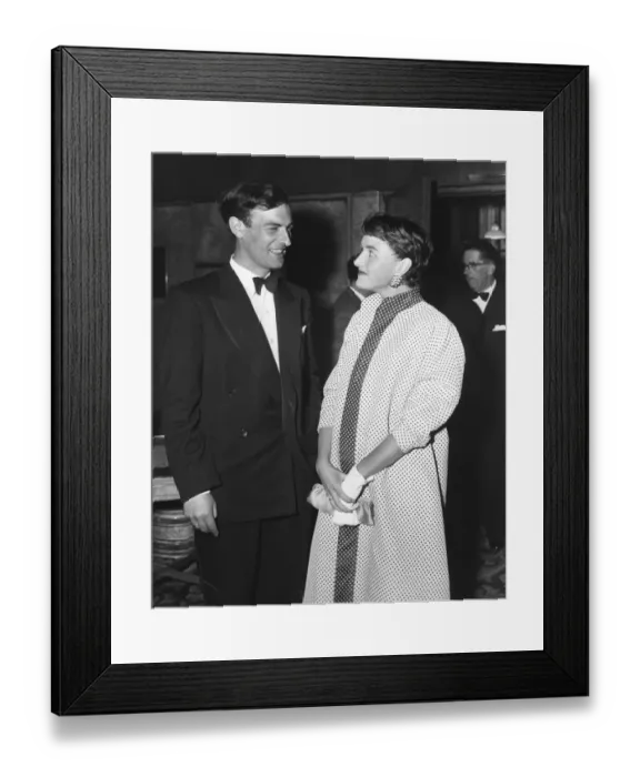 Framed Print : Ice Cold In Alex Framed Print : Ice Cold In Alex