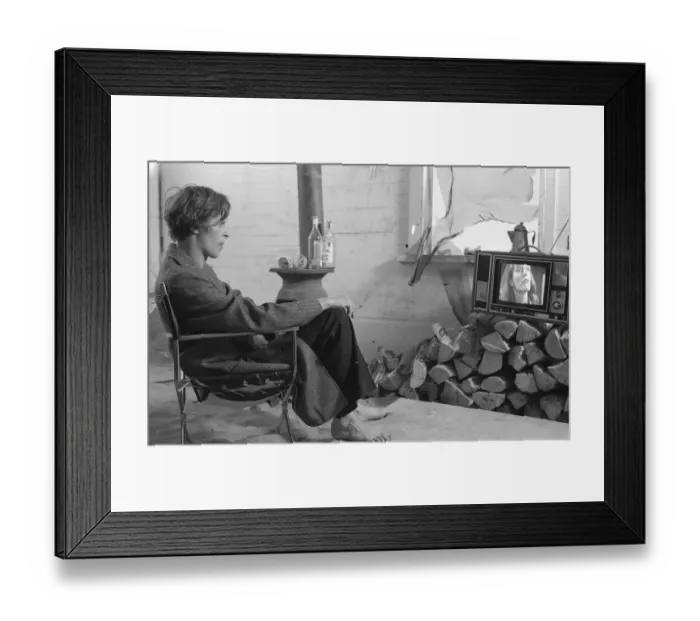 Framed Print : The Man Who Fell To Earth Framed Print : The Man Who Fell To Earth