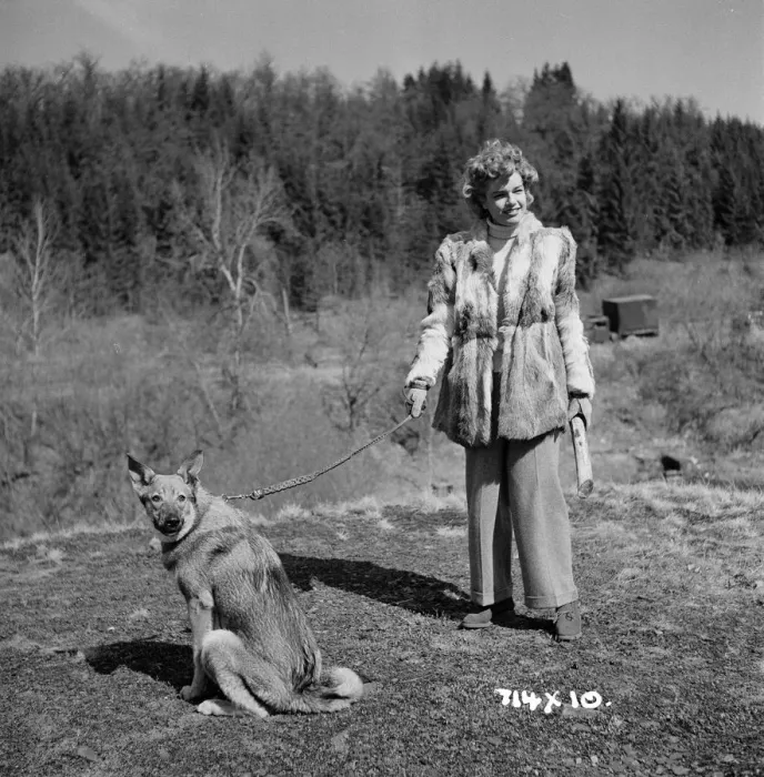 Framed Print : aga1948 bw neg 069 Framed Print : aga1948 bw neg 069