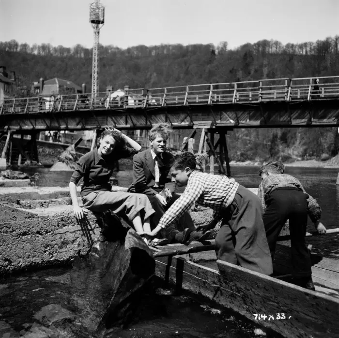Framed Print : aga1948 bw neg 092 Framed Print : aga1948 bw neg 092
