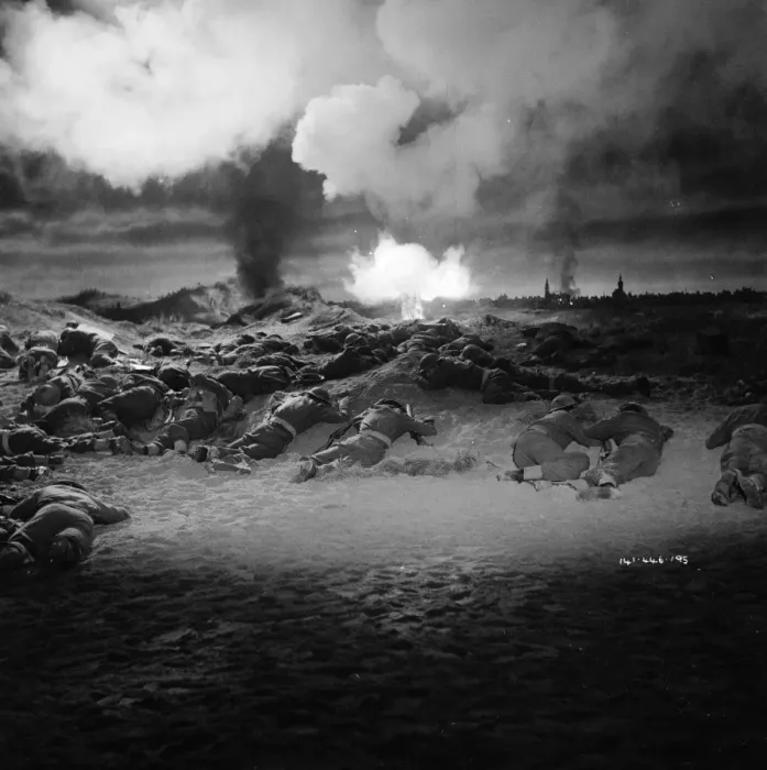 Framed Print : British troops stranded on the beach Framed Print : British troops stranded on the beach