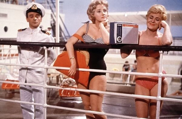 Carry On Cruising. Kenneth Connor, the delightful Liz Frazer and Dilys Laye