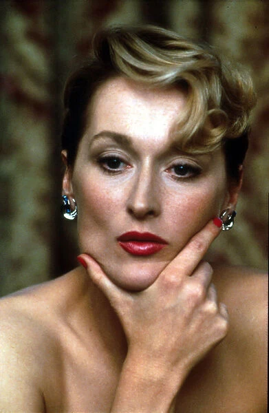 An intense close up of Meryl Streep from Plenty (1985)