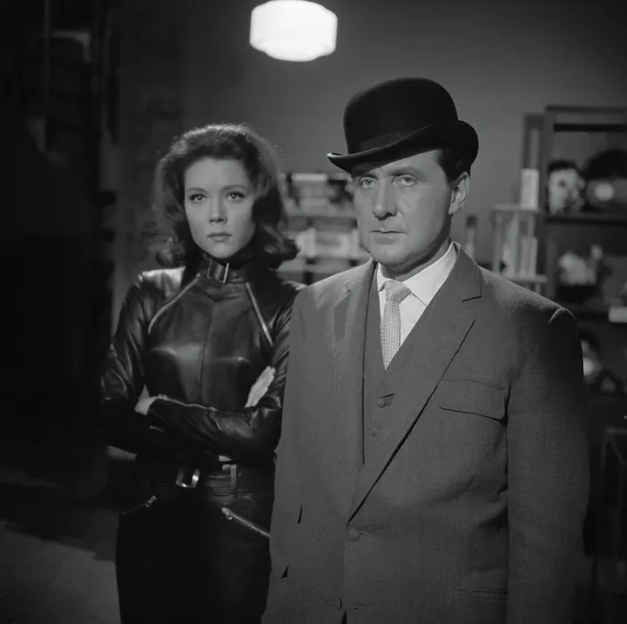 Framed Print : John Steed and Emma Peel Framed Print : John Steed and Emma Peel