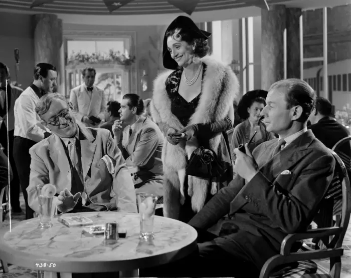 Framed Print : The Lavender Hill Mob Framed Print : The Lavender Hill Mob