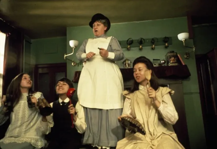 Framed Print : The Railway Children