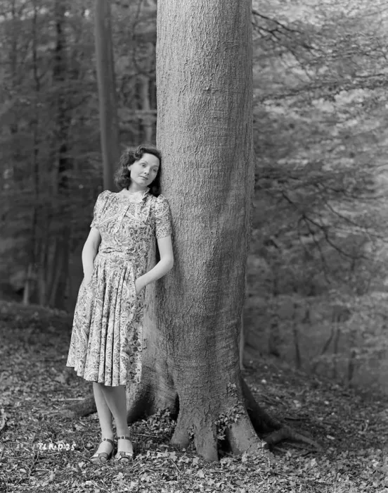 Framed Print : wen1942 bw neg por 032 Framed Print : wen1942 bw neg por 032
