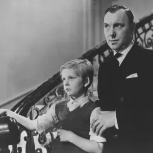 Bobby Henrey and Ralph Richardson in The Fallen Idol (1948)