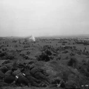 British troops stranded on the beach British troops stranded on the beach