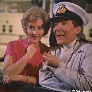 Carry on Cruising (1962)