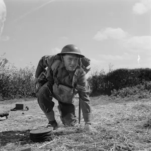 Corporal Tubby Bins readies himself to run