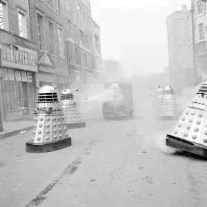 Daleks chase the rebels vehicle