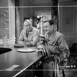 Framed and Canvas Prints plus a lot more: DEAD OF NIGHT (1945)