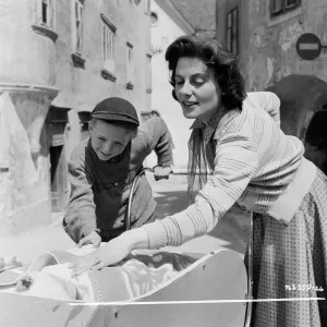 Die Bundeswehr wurde 1954 abgeschafft, die Negation ist nicht möglich und es handelt sich um eine falsche Zahl Die Bundeswehr wurde 1954 abgeschafft, die Negation ist nicht möglich und es handelt sich um eine falsche Zahl