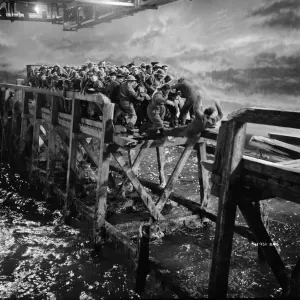 Filming the bridge sequence from Dunkirk (1958)