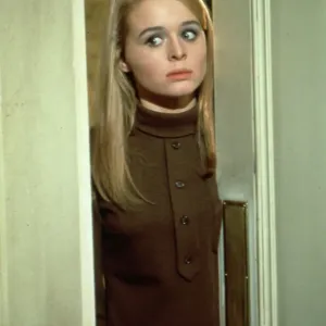StudioCANAL Hoffman (1970) Print: Sinead Cusack as Janet Smith