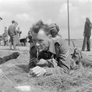 John Mills in Dunkirk (1958)