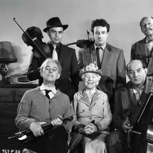 Ladykillers (The) (1955) Jigsaw Puzzle Collection: Negs Por