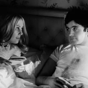 Rosalind Ayres and David Essex Rosalind Ayres and David Essex