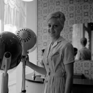 Rosalind Ayres smiles on the set of That ll Be The Day