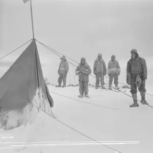 Black and White Print of Scott of the Antarctic (1948) Black and White Print of Scott of the Antarctic (1948)