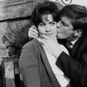 Tom Courtenay kisses Helen Fraser in Billy Liar (1963)