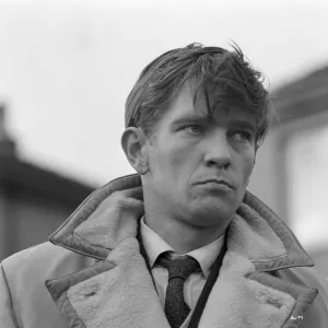 Tom Courtenay on the set of Billy Liar (1963)