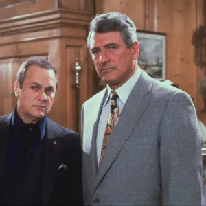 Tony Curtis and Rock Hudson in a scene from The Mirror Crack d (1980)