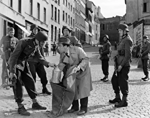 aga1948 bw neg 007