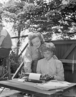 aga1948 bw neg 180