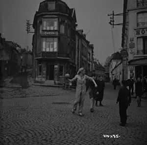 aga1948 bw neg 188