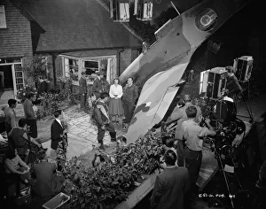 ang1952 bw neg pub 007