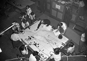 ang1952 bw neg pub 050