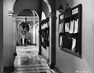 ang1952 bw neg pub 053