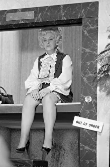 are1977 bw neg 003