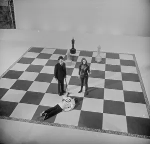 ave ame tit bw neg 005