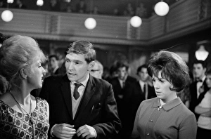 <b class=qtipBold><figcaption>Billy Liar</figcaption></b><br>Gwendolyn Watts, Tom Courtenay, Helen Fraser in a production shot from Billy Liar<br><em>© Copyright © Studiocanal Films Ltd</em> Billy Liar